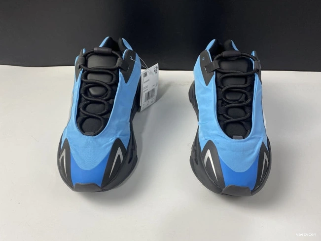 ADIDAS Yeezy Boost GZ3079 MNVN 700 'Bright Cyan' 0831